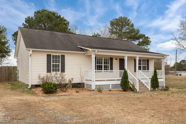 $300,000 | 24 Sue Drive, Angier, NC 27501