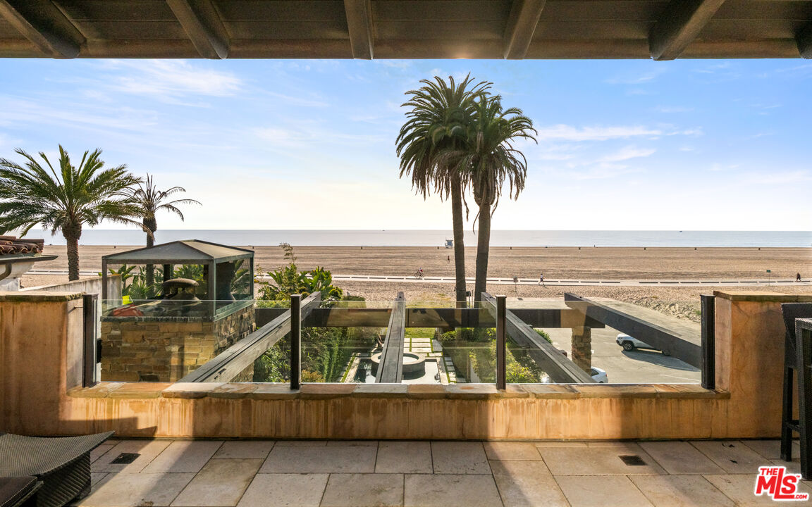 964 Palisades Beach Road Santa Monica, CA 90403 - Photo 22 of 58