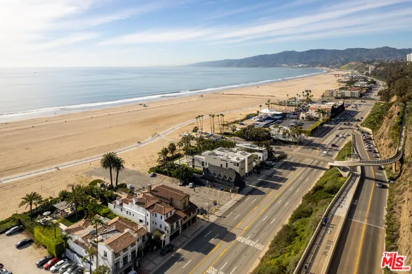 $130,000 | 964 Palisades Beach Road, Santa Monica, CA 90403