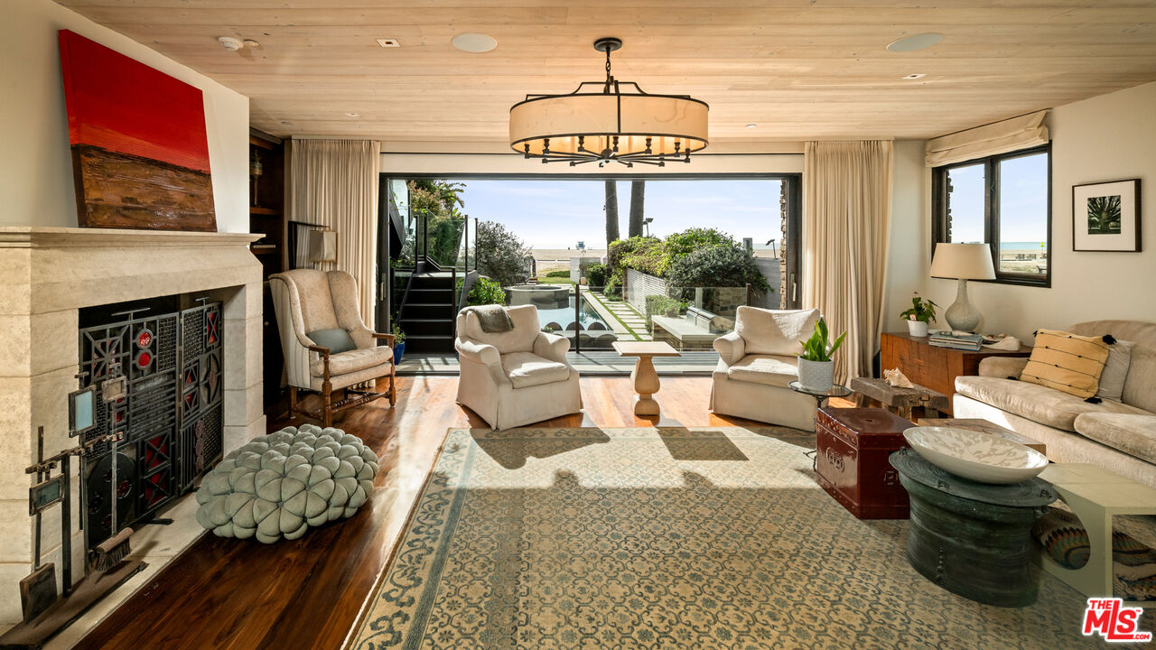 964 Palisades Beach Road Santa Monica, CA 90403 - Photo 7 of 58