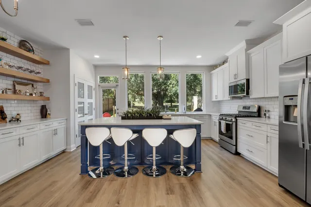 $2,900 | 458 Grand Oaks Road, Tallahassee, FL 32317