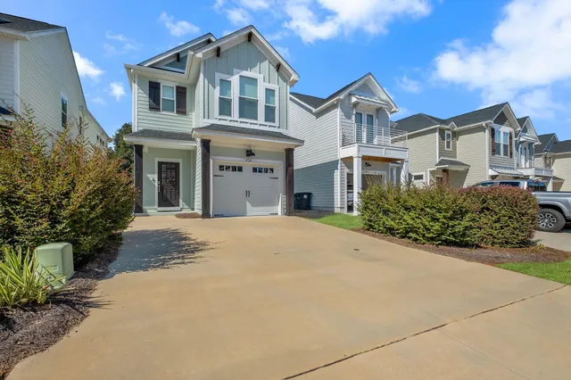 $2,900 | 458 Grand Oaks Road, Tallahassee, FL 32317