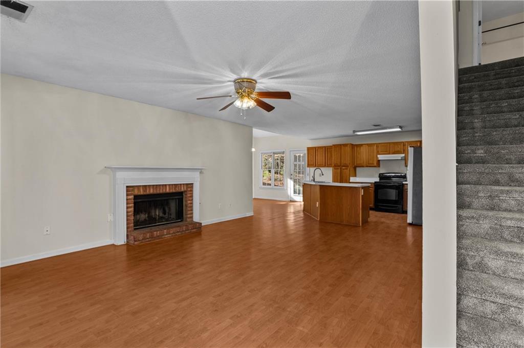 2155 Southbrook Ridge Northwest Kennesaw, GA 30152 - Photo 7 of 37