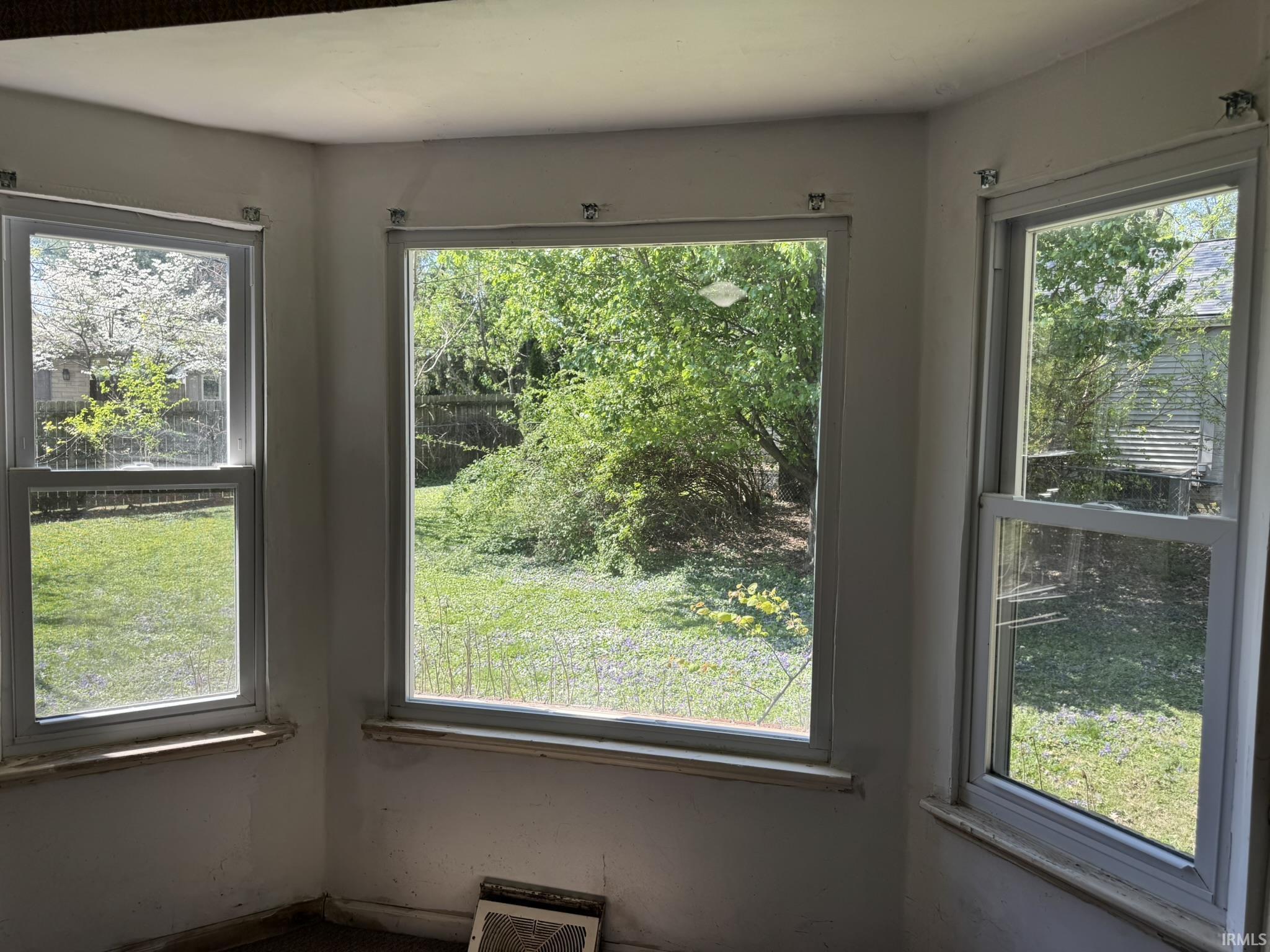 1401 Greenfield Road Evansville, IN 47715 - Photo 13 of 36