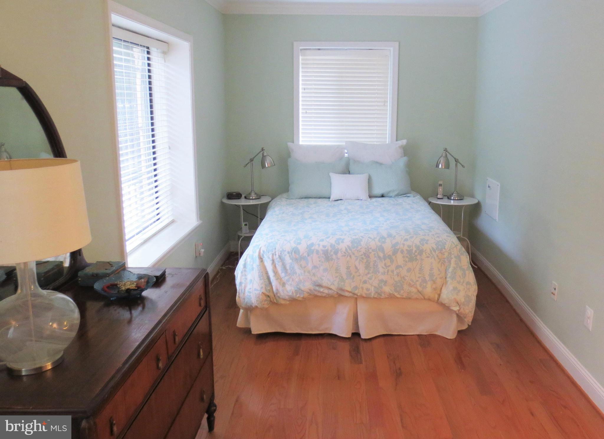 1437 Spring Road Northwest, Unit 15 Washington, DC 20010 - Photo 13 of 21 Bedroom
