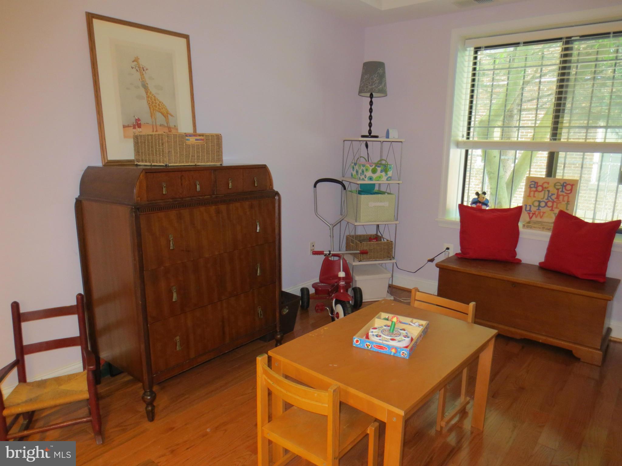 1437 Spring Road Northwest, Unit 15 Washington, DC 20010 - Photo 19 of 21 Bedroom #2