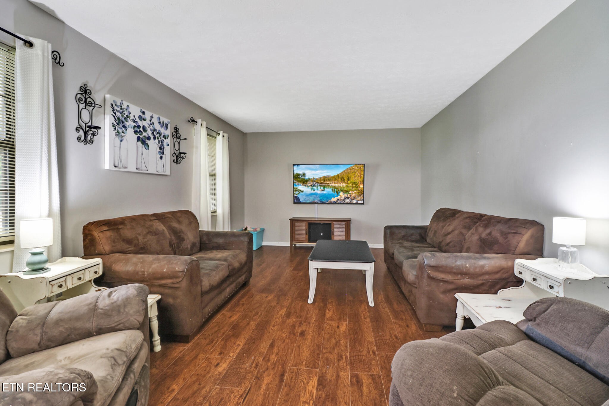 1049 Lincoln Road Jamestown, TN 38556 - Photo 14 of 32 Gallery Image 14