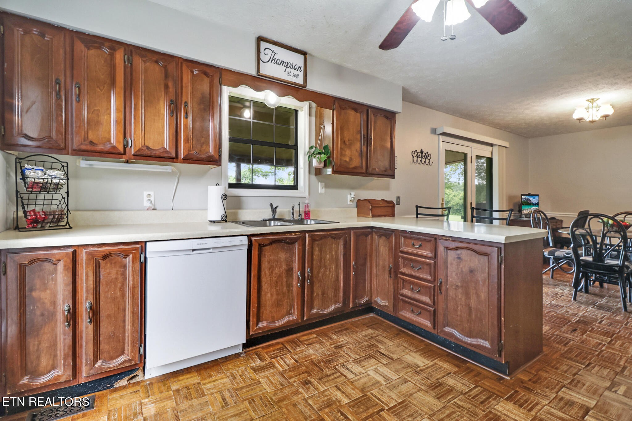 1049 Lincoln Road Jamestown, TN 38556 - Photo 18 of 32 Gallery Image 18