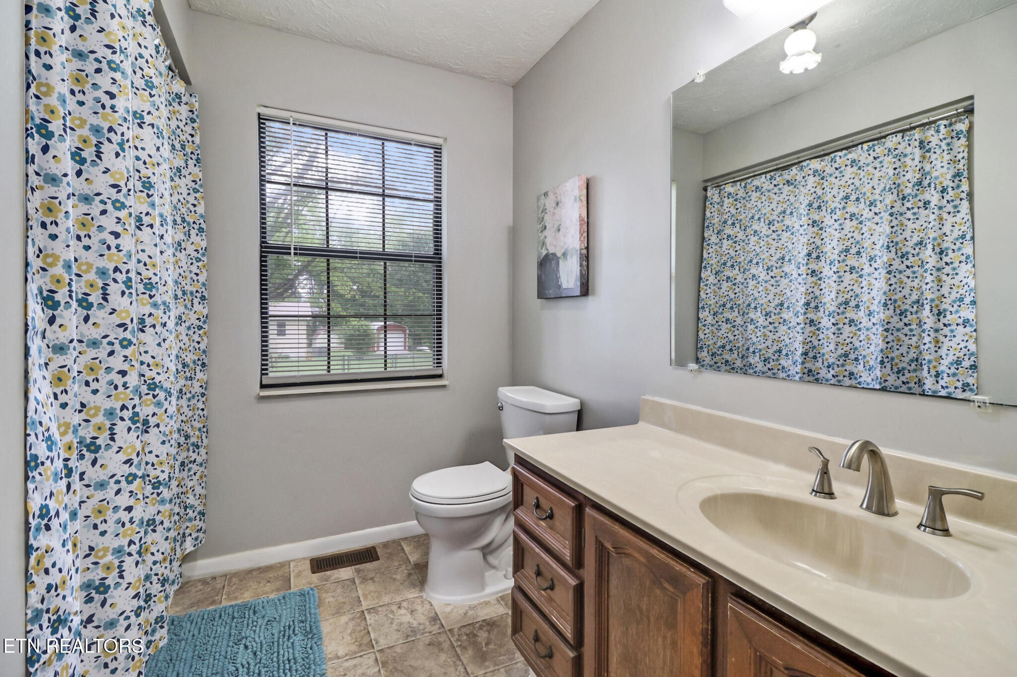 1049 Lincoln Road Jamestown, TN 38556 - Photo 21 of 32 Gallery Image 21