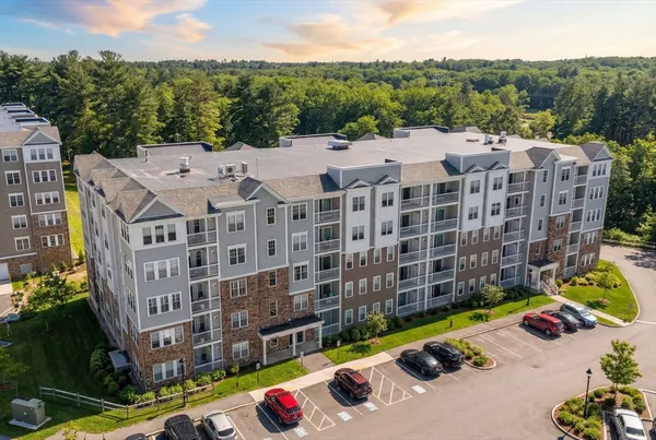 $3,000 | 280 Martins Landing, Unit 312, North Reading, MA 01864