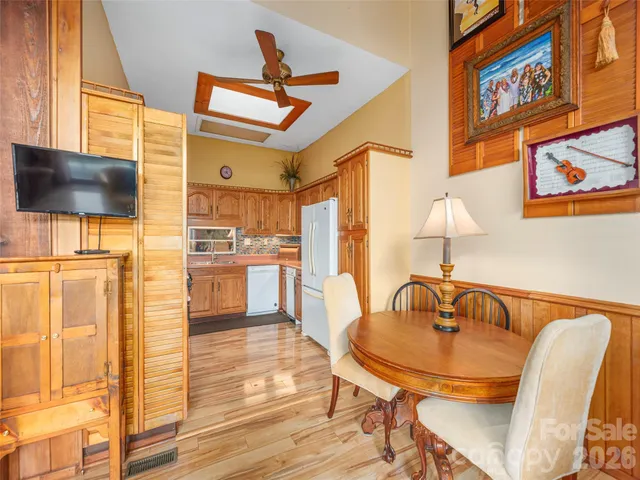 $325,000 | 234 Sams Trail, Waynesville, NC 28786