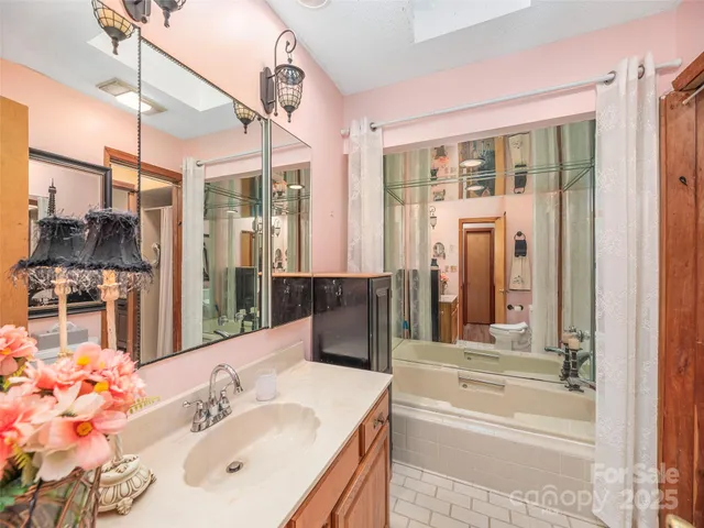 $339,000 | 234 Sams Trail, Waynesville, NC 28786