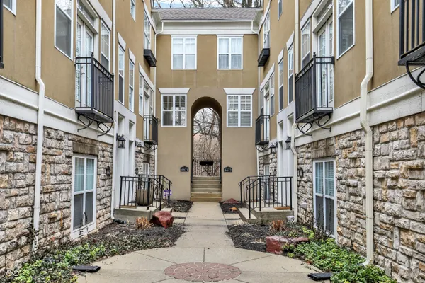 $425,000 | 6664 Junction Lane, Indianapolis, IN 46220