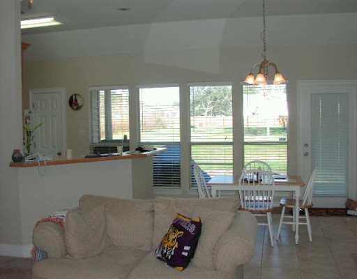 21095 Ohio Road Abita Springs, LA 70420 - Photo 4 of 5 Gallery Image 4