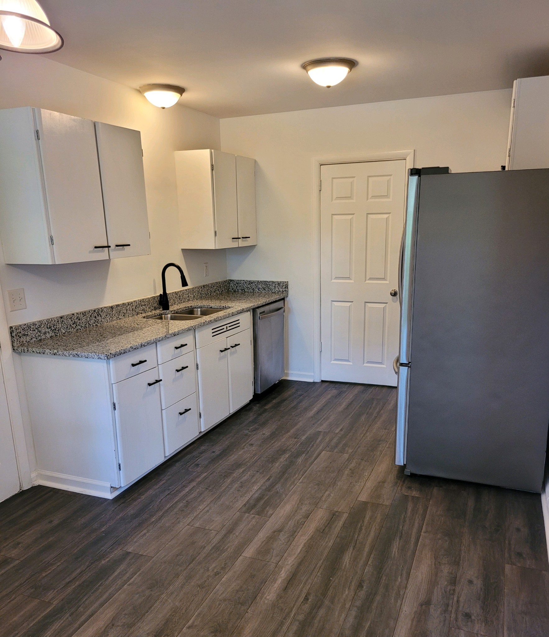 910 Mitchell Road Nashville, TN 37206 - Photo 6 of 25