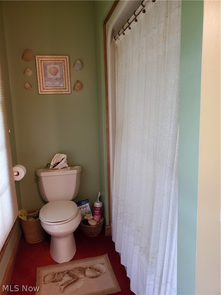 8507 Crum Road Southeast Sherrodsville, OH 44675 - Photo 13 of 30 Master bathroom.