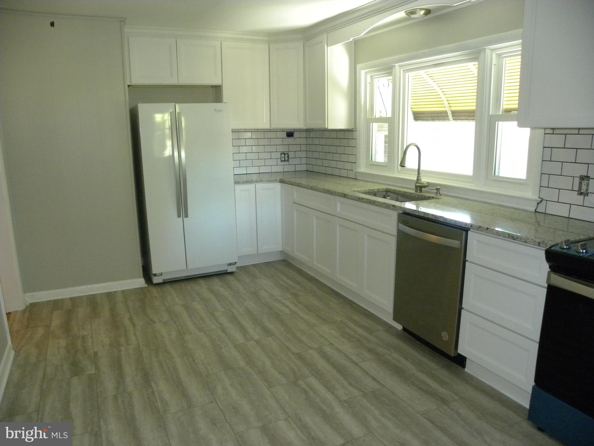 3511 Cloverfield Road Harrisburg, PA 17109 - Photo 10 of 24 New Kitchen