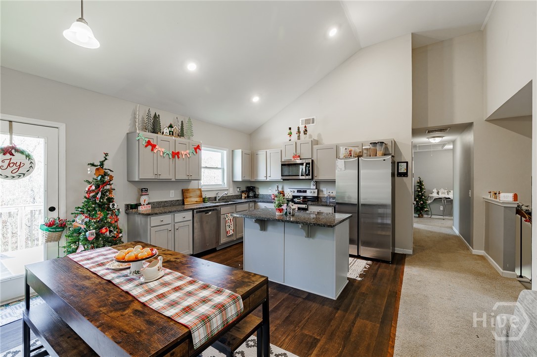 141 Misty Grove Lane Eatonton, GA 31024 - Photo 10 of 46 Kitchen - View 4