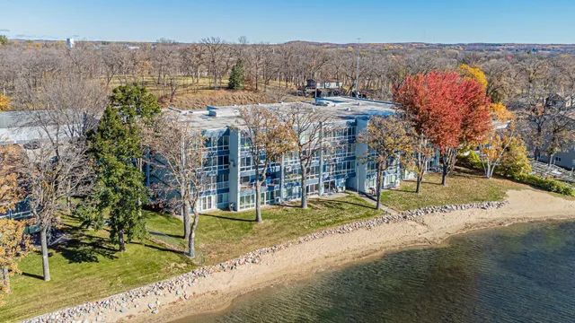 $499,000 | 315 Park Lake Boulevard, Unit 414, Detroit Lakes, MN 56501