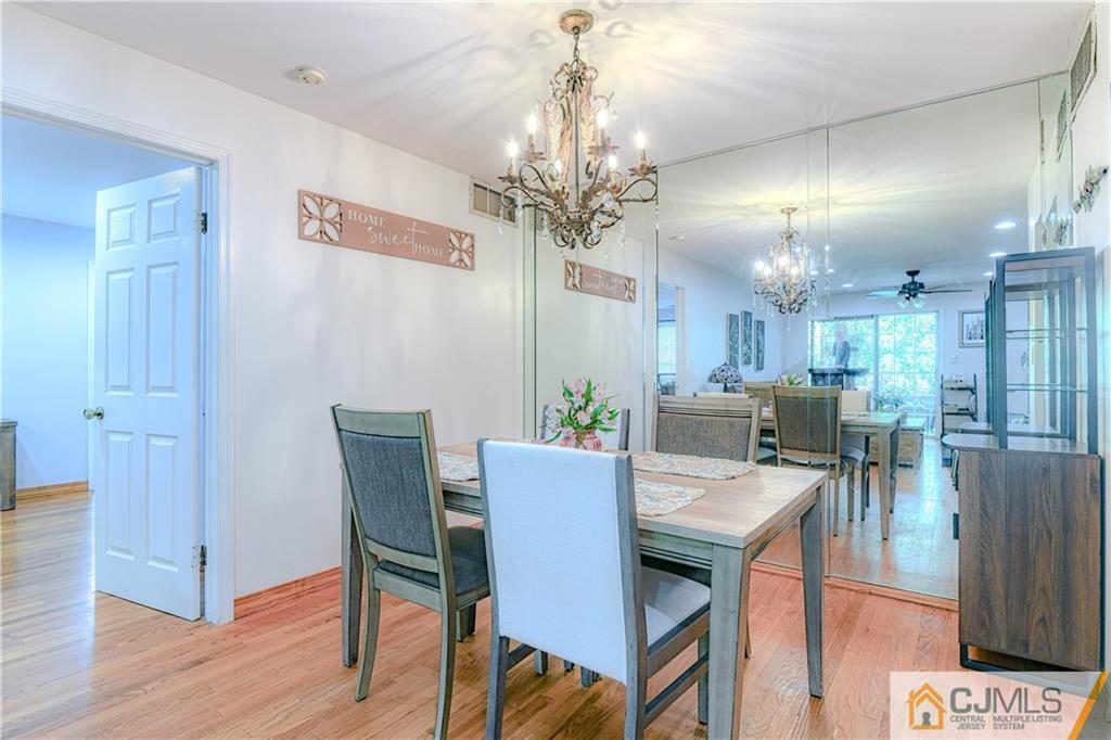 211 Raintree Court, Unit 211 Helmetta, NJ 08828 - Photo 14 of 38