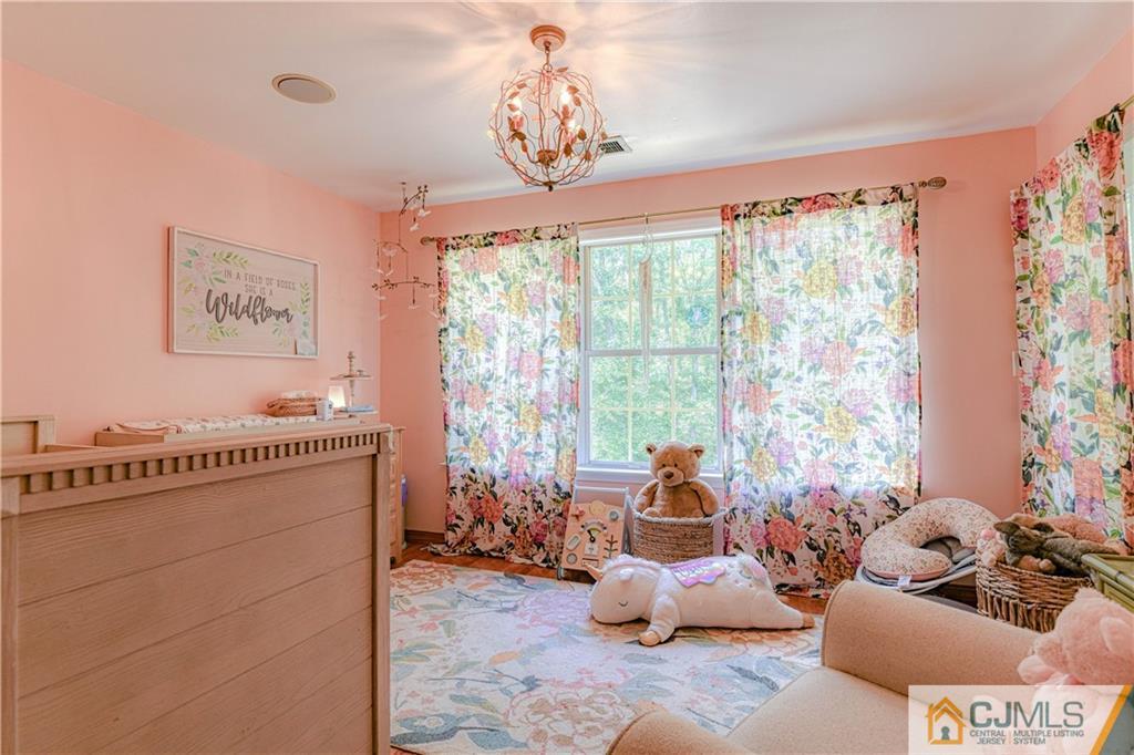 211 Raintree Court, Unit 211 Helmetta, NJ 08828 - Photo 15 of 38