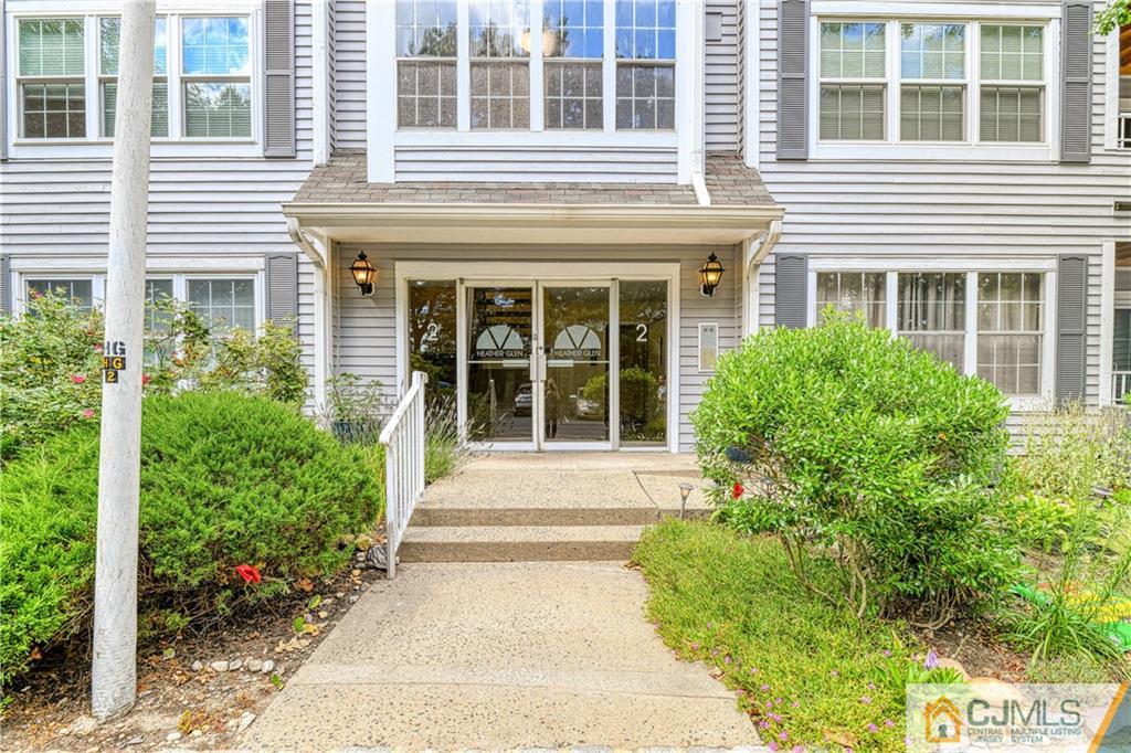 211 Raintree Court, Unit 211 Helmetta, NJ 08828 - Photo 2 of 38