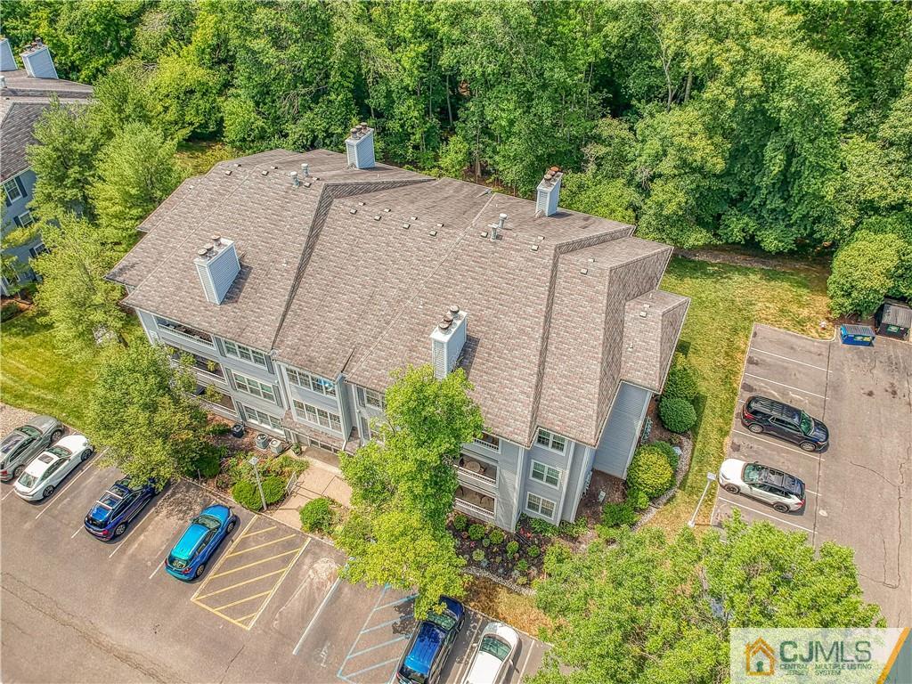 211 Raintree Court, Unit 211 Helmetta, NJ 08828 - Photo 27 of 38
