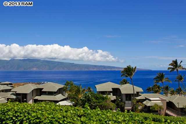 100 Ridge Road, Unit 2914 Lahaina, HI 96761 - Photo 18 of 24 a roof deck with table and chairs