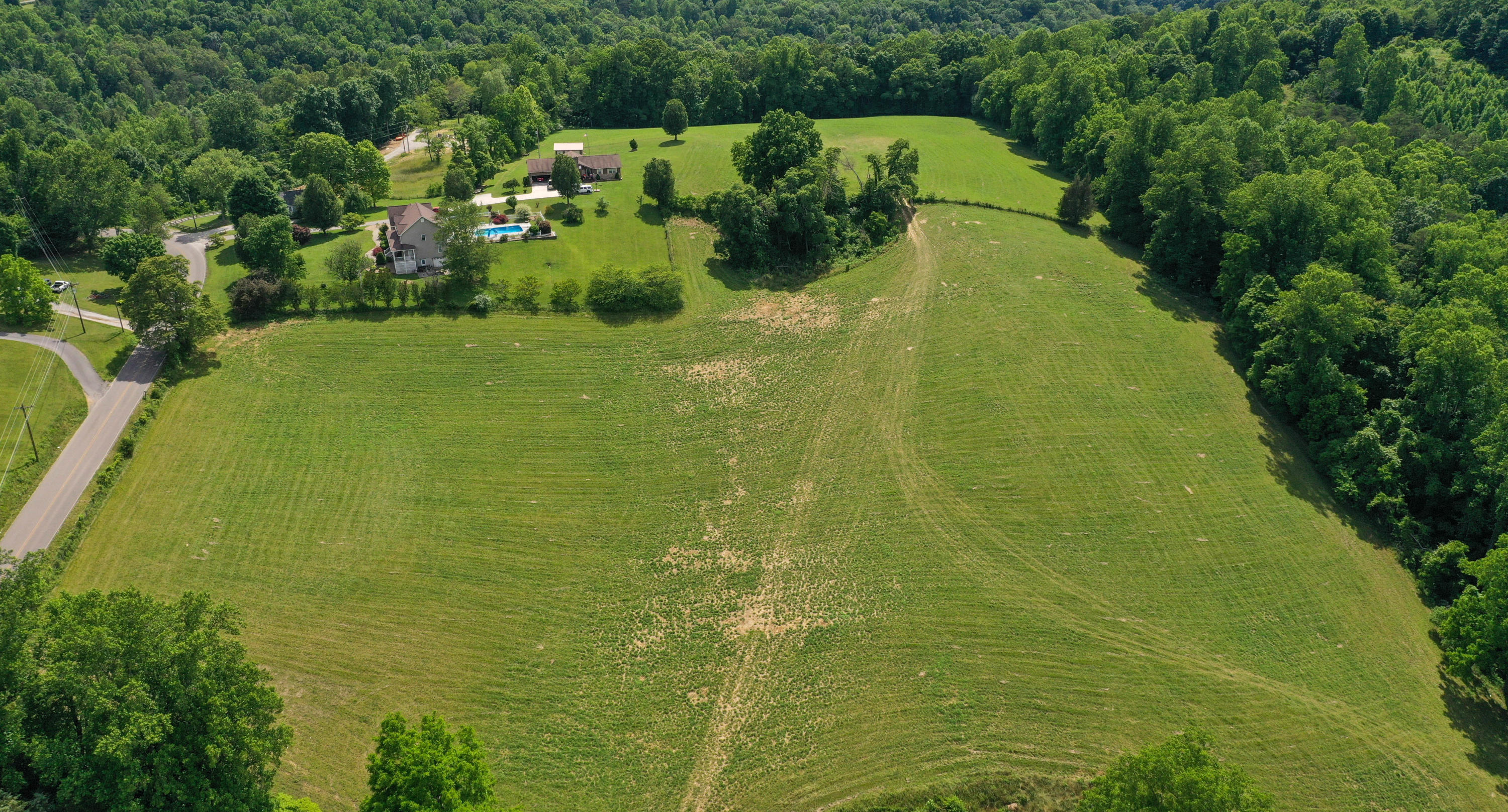1260 Pinecrest Road Jacksboro, TN 37757 - Photo 6 of 28 DJI_0504