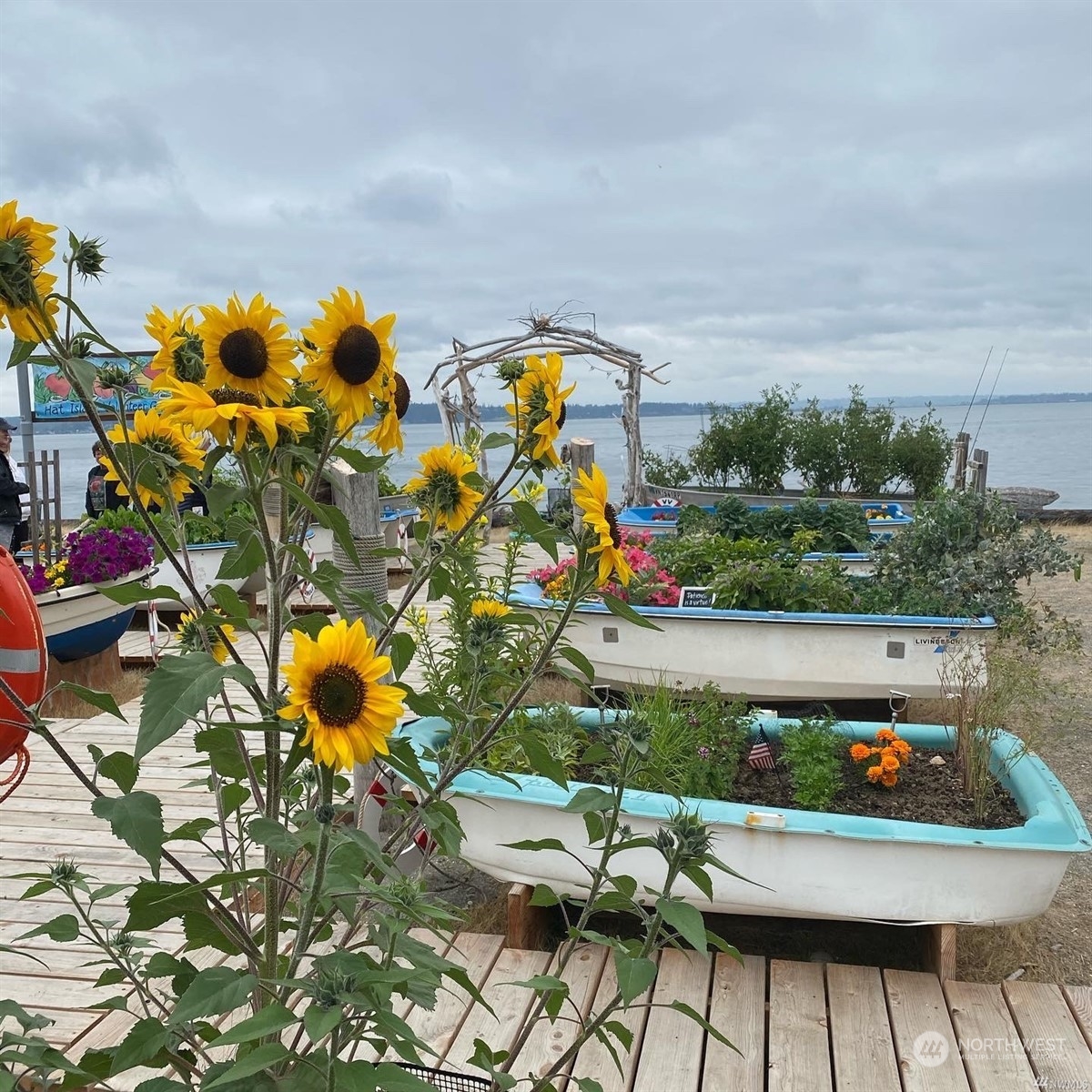 3839 G Mukilteo Way Everett, WA 98201 - Photo 13 of 14 a view of yard with seating area and car parked