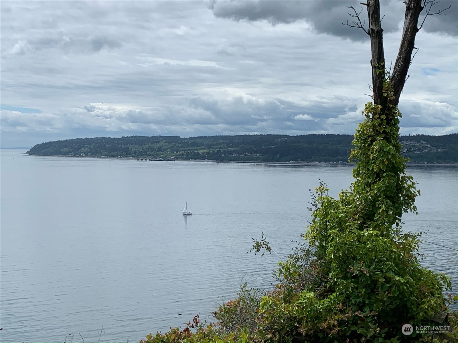 3839 G Mukilteo Way Everett, WA 98201 - Photo 10 of 14 a view of a lake