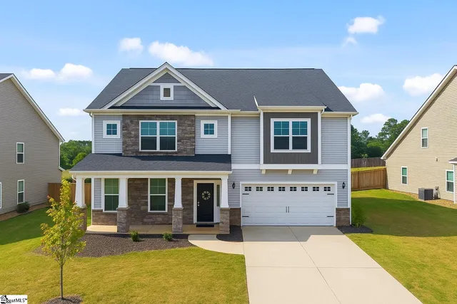 $475,000 | 322 Valley Oak Drive, Belton, SC 29627