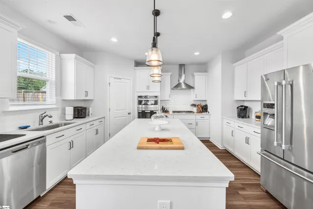 $475,000 | 322 Valley Oak Drive, Belton, SC 29627