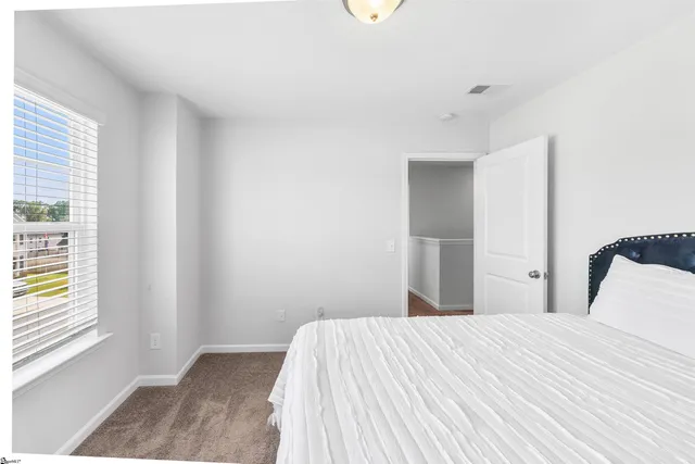 $475,000 | 322 Valley Oak Drive, Belton, SC 29627