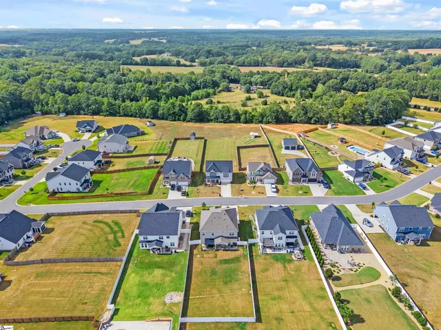 $475,000 | 322 Valley Oak Drive, Belton, SC 29627