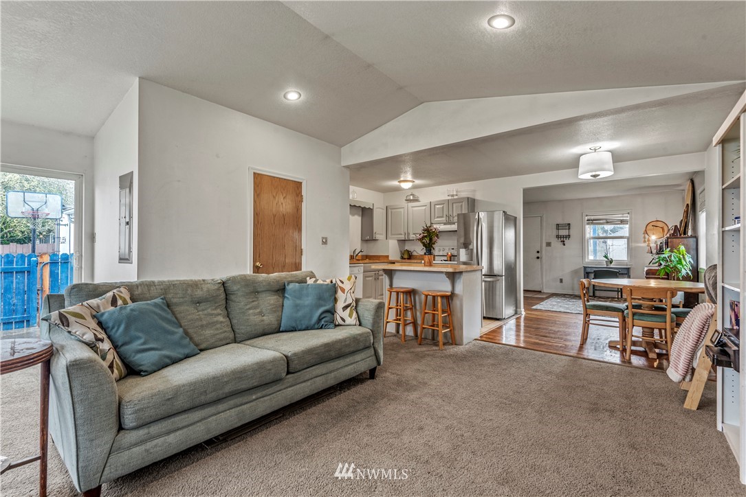 369 Beech Street Longview, WA 98632 - Photo 15 of 30 Gallery Image 15