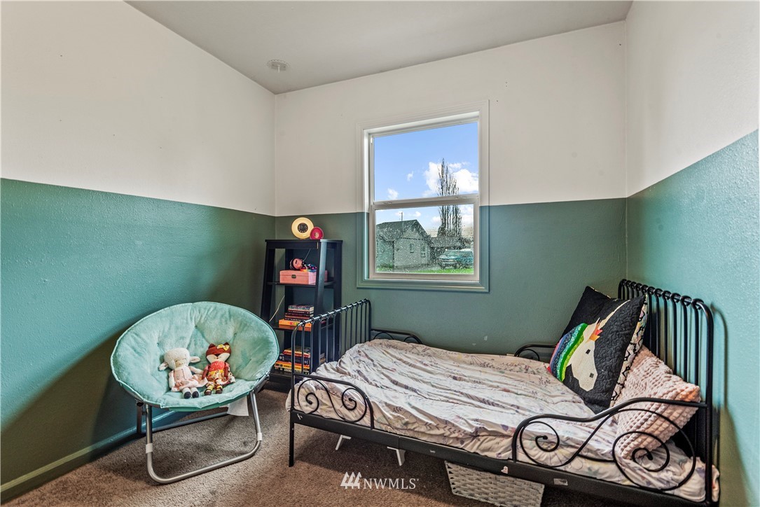 369 Beech Street Longview, WA 98632 - Photo 18 of 30 Gallery Image 18
