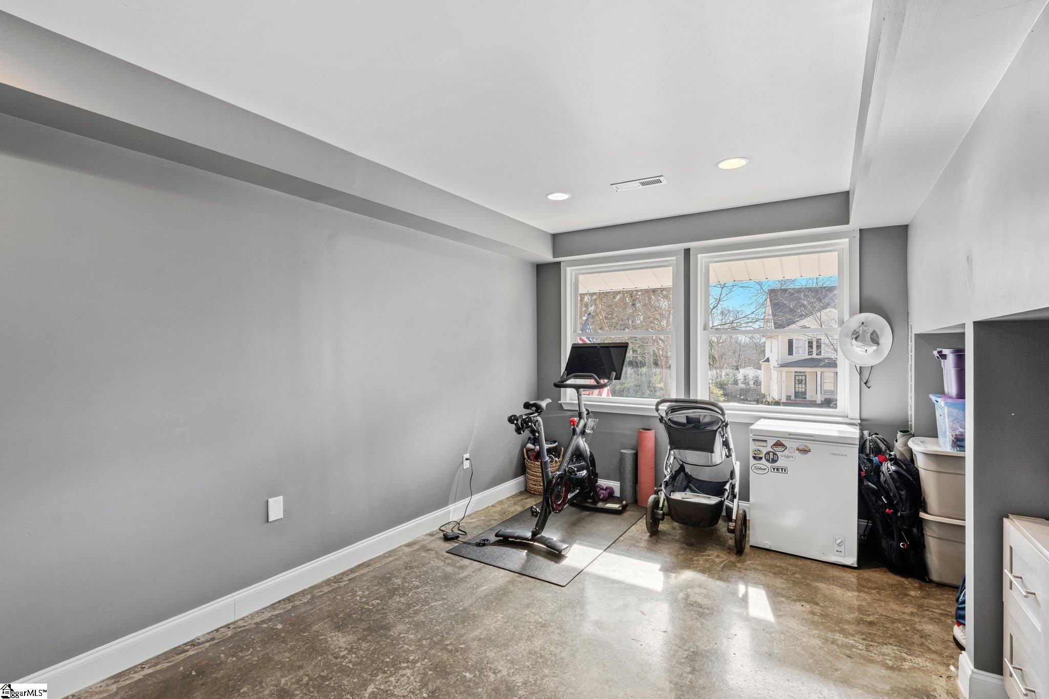6 Grey Street Greenville, SC 29605 - Photo 32 of 41