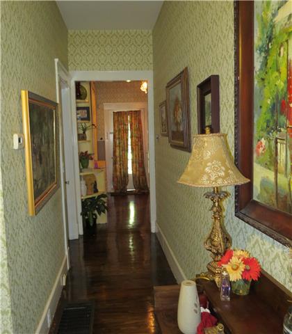 608 5th Avenue West Springfield, TN 37172 - Photo 14 of 19 Hallway