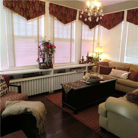 608 5th Avenue West Springfield, TN 37172 - Photo 9 of 19 Family Room