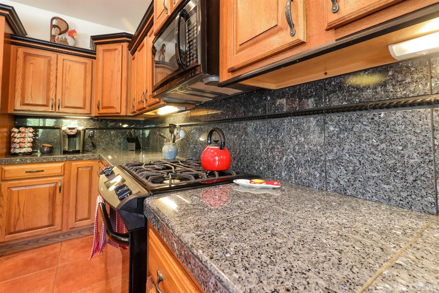 30554 Fox Ridge Court Tehachapi, CA 93561 - Photo 35 of 75 Gallery Image 35