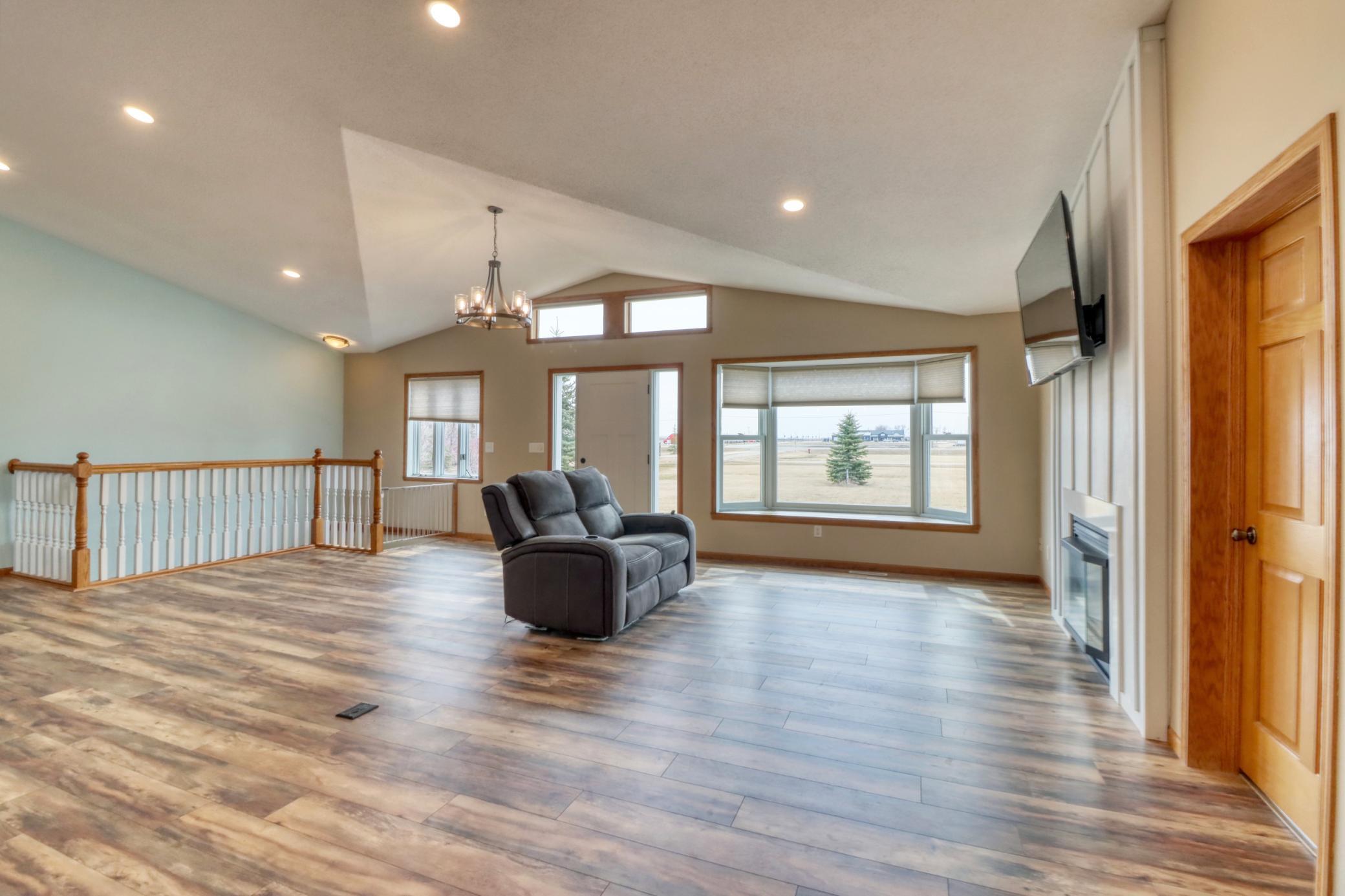 655 Christensen Court Mapleton, ND 58059 - Photo 11 of 91