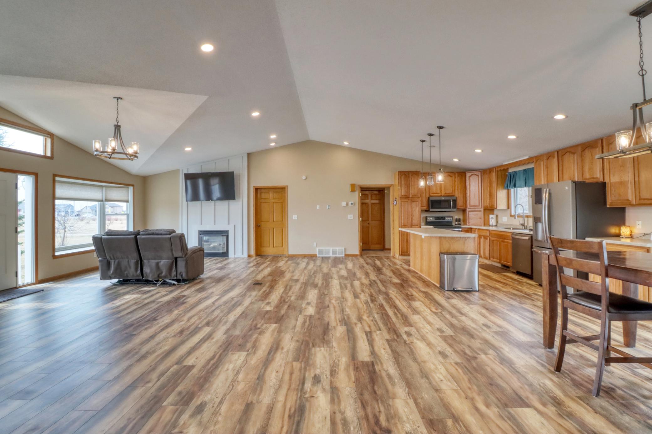 655 Christensen Court Mapleton, ND 58059 - Photo 16 of 91