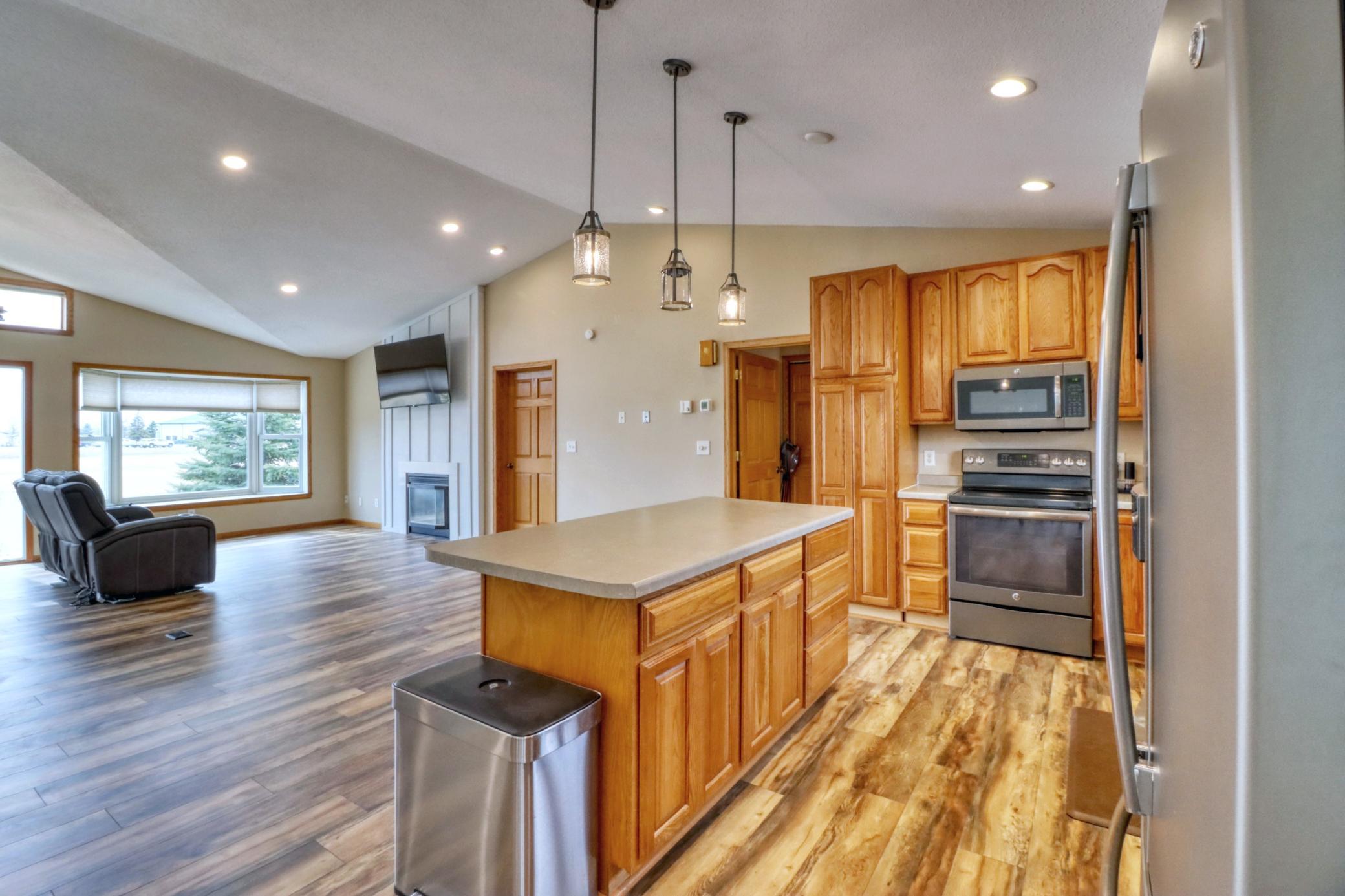 655 Christensen Court Mapleton, ND 58059 - Photo 19 of 91