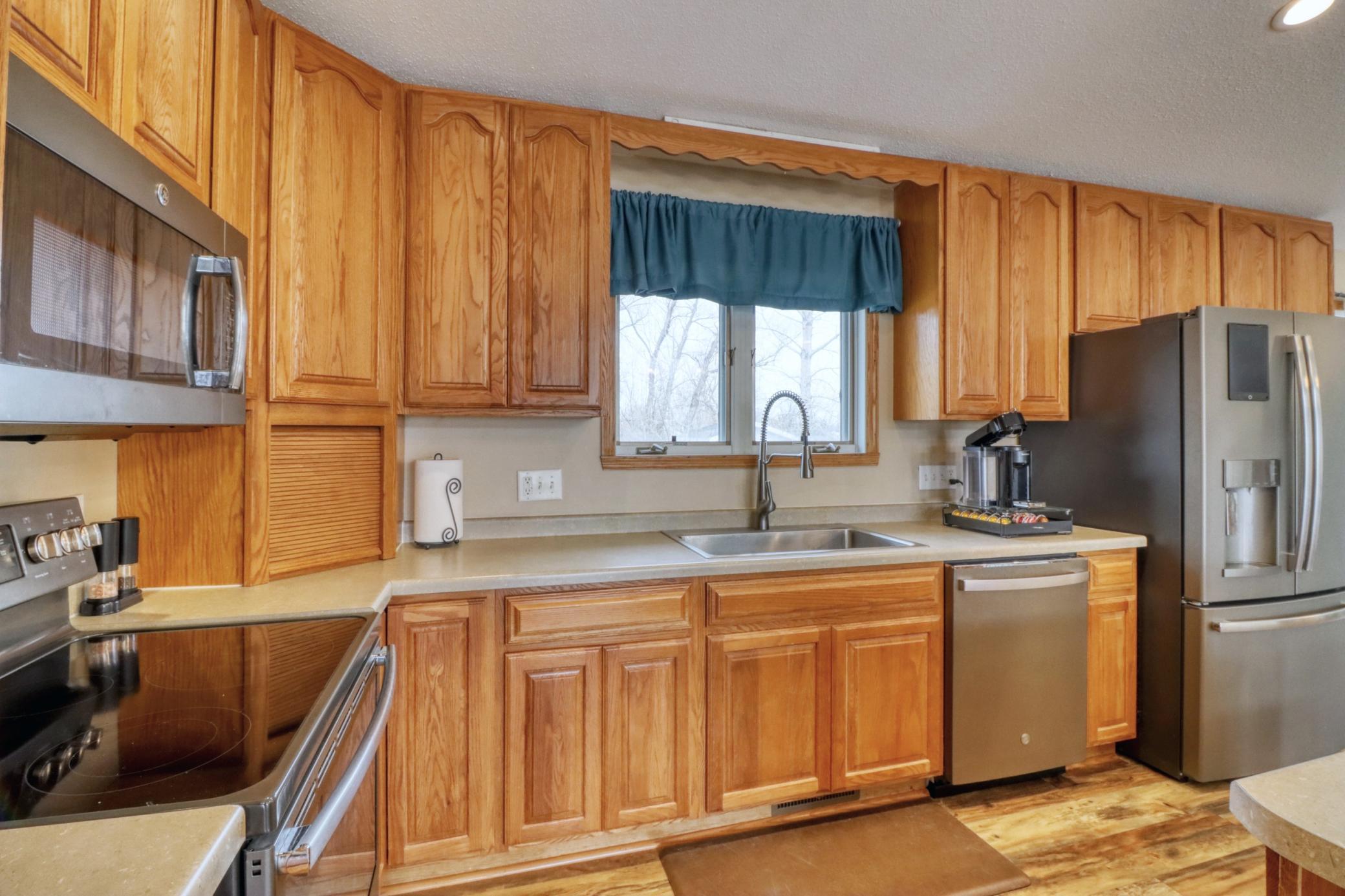 655 Christensen Court Mapleton, ND 58059 - Photo 21 of 91