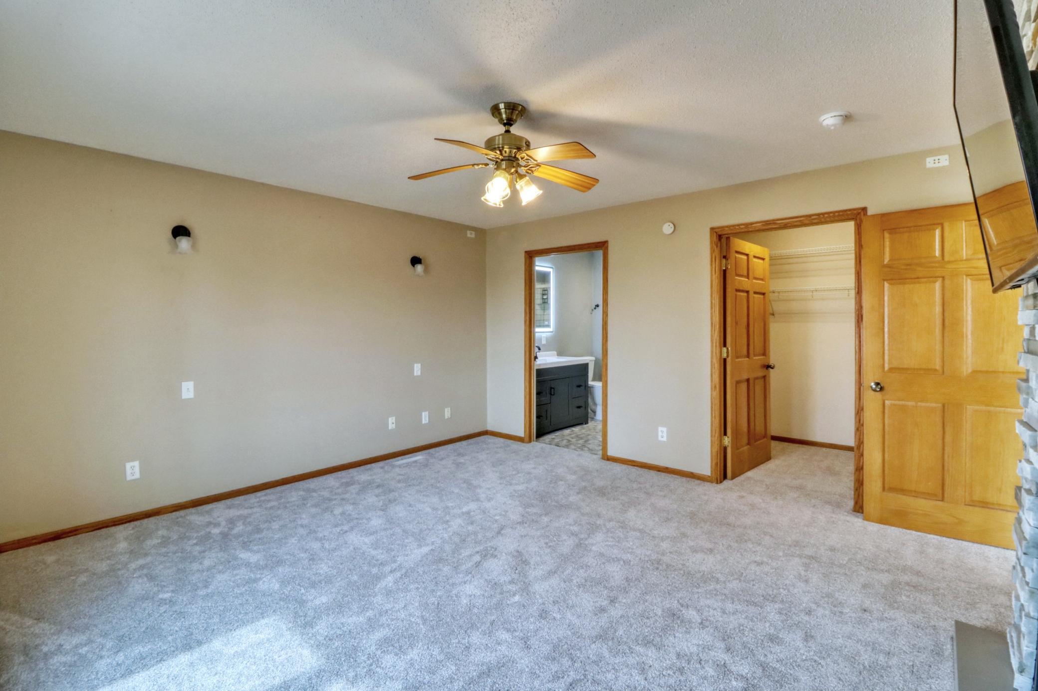 655 Christensen Court Mapleton, ND 58059 - Photo 31 of 91