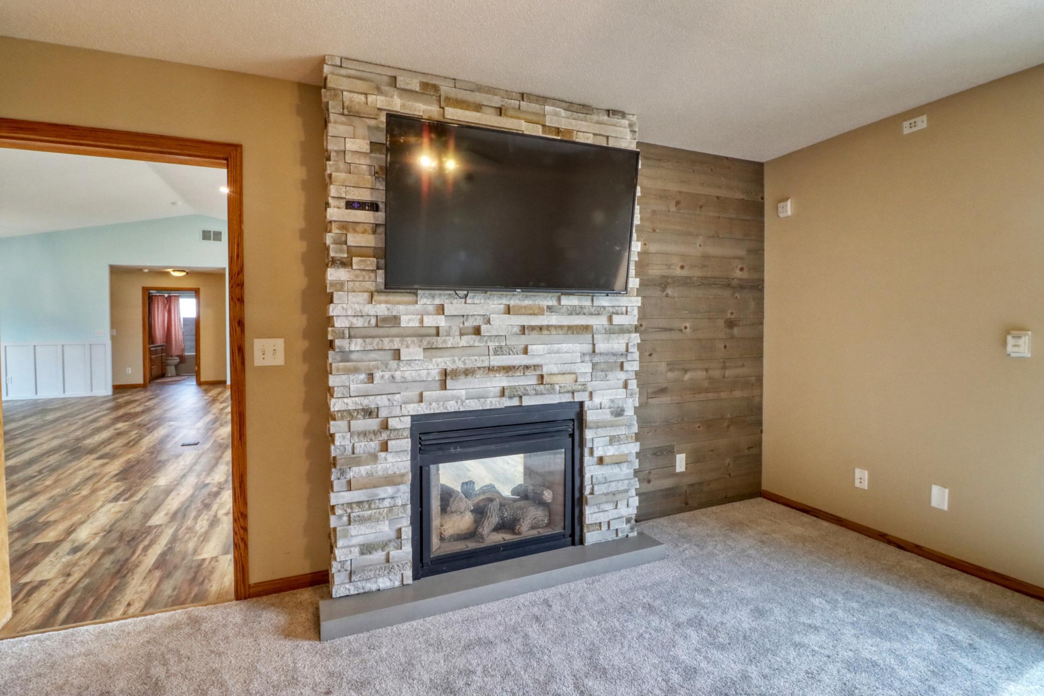 655 Christensen Court Mapleton, ND 58059 - Photo 32 of 91