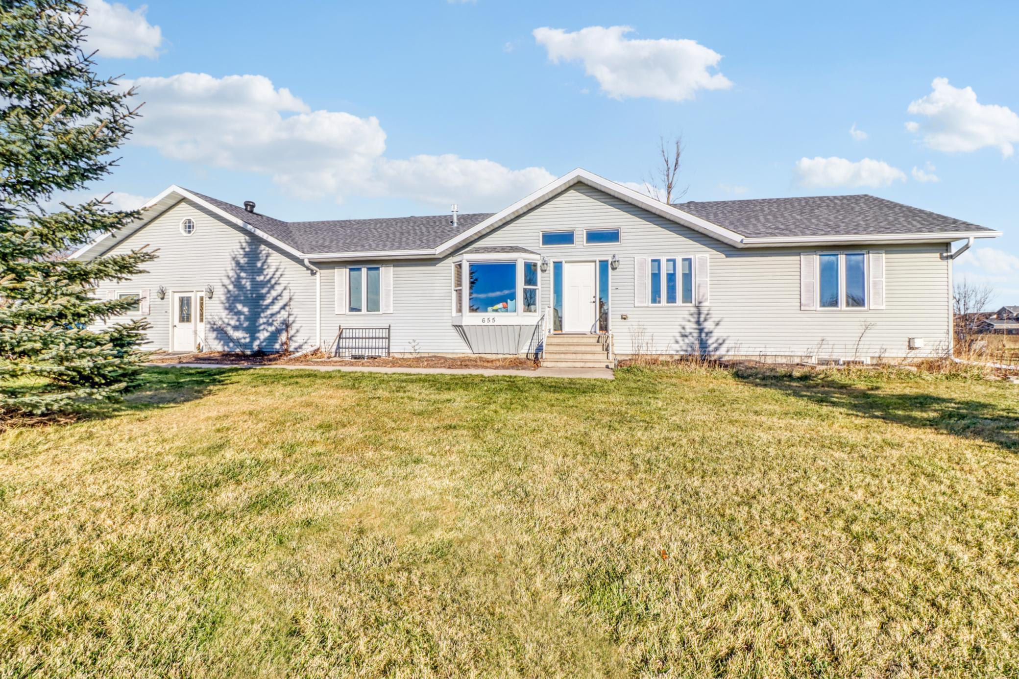 655 Christensen Court Mapleton, ND 58059 - Photo 6 of 91