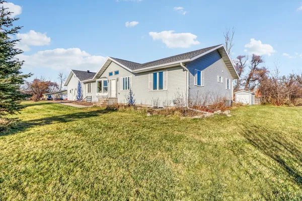 $584,900 | 655 Christensen Court, Mapleton, ND 58059