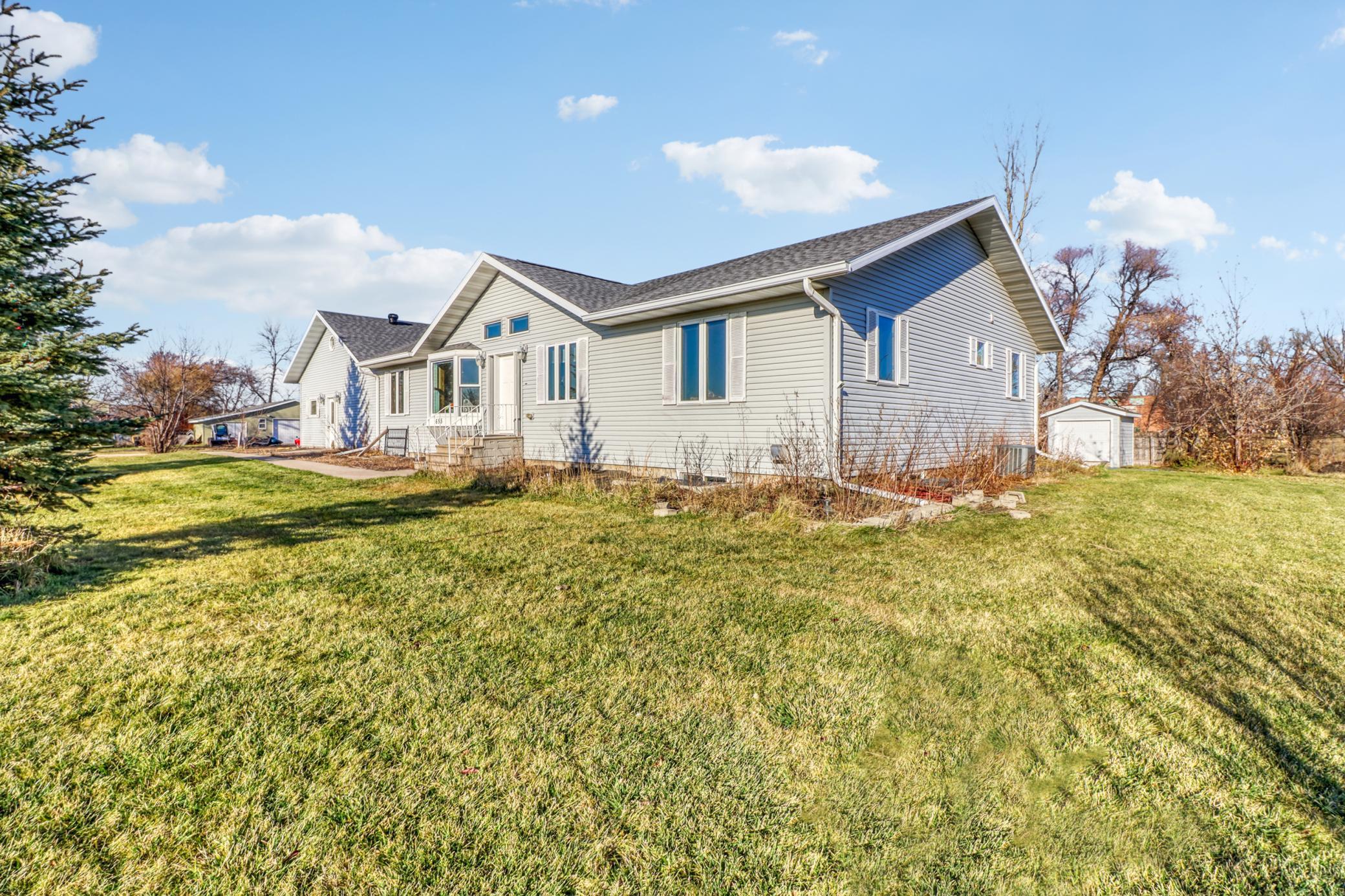655 Christensen Court Mapleton, ND 58059 - Photo 7 of 91